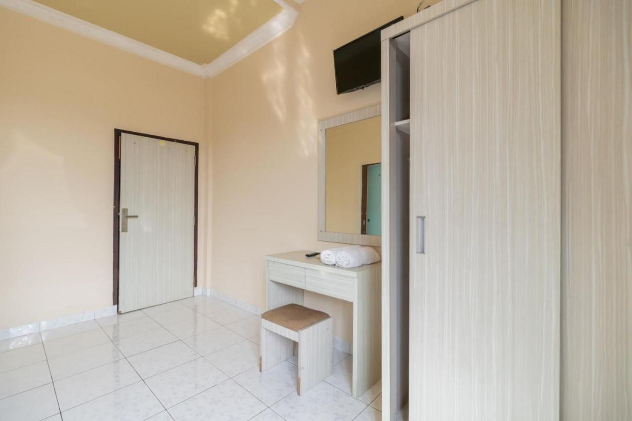 Urbanview Hotel Nugraha Palembang By Reddoorz 외부 사진