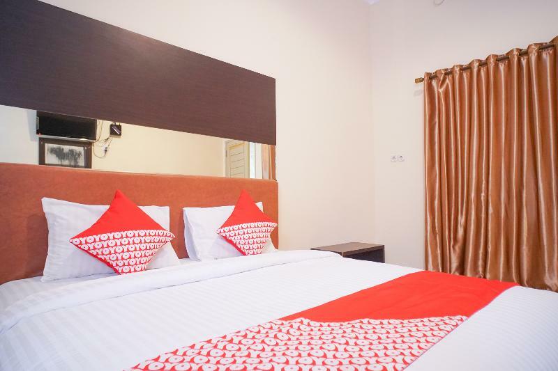 Urbanview Hotel Nugraha Palembang By Reddoorz 외부 사진